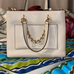 Michael Kors tan purse